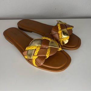 Aldo Flag Sandals Brown and Yellow 8.5